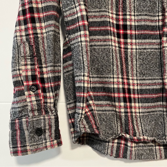 Matix | Plaid Button Up Shirt - Picture 5 of 14